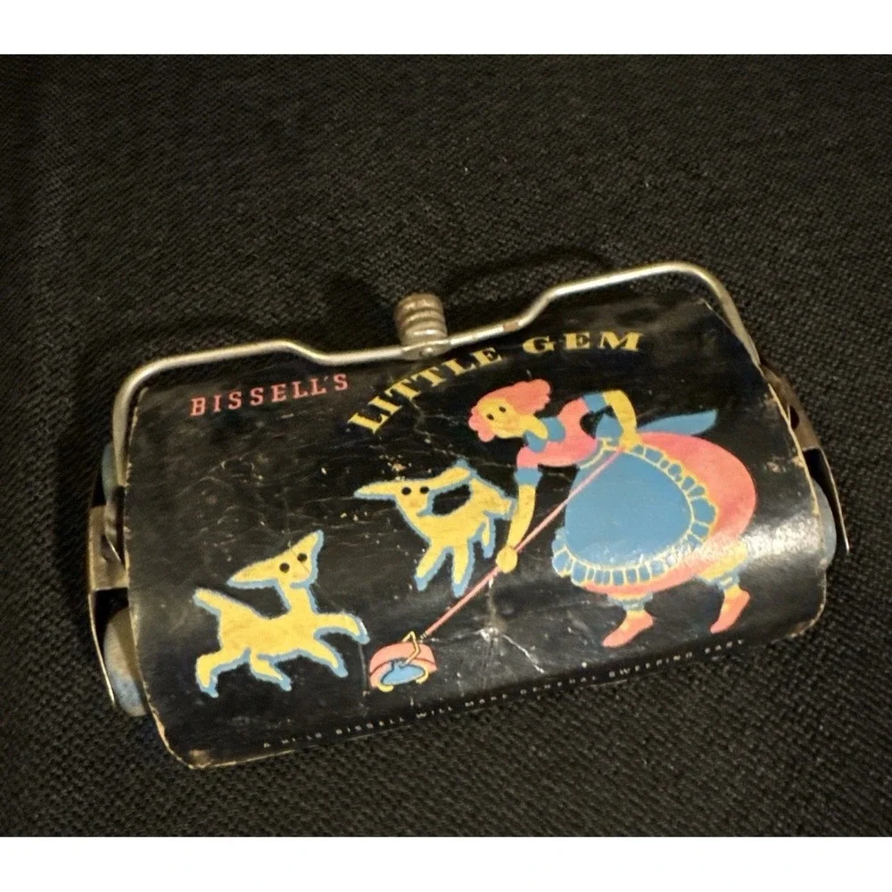 Vintage Bissell's Little Gem Toy Carpet Sweeper Dutch Girl Dogs Child's Vacuum